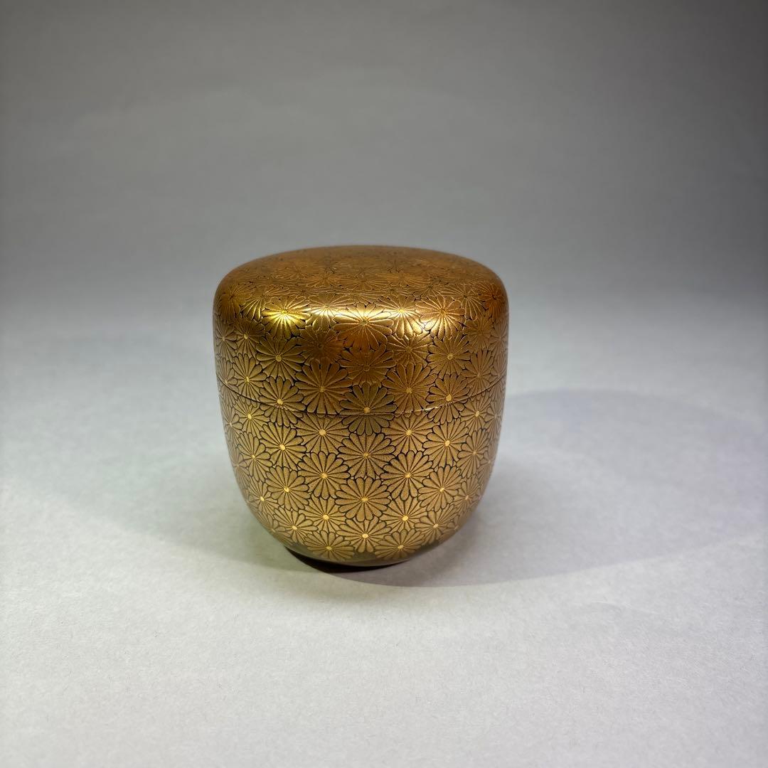 和宗陽斉　菊詰大棗　金地内梨地 (桐箱入)