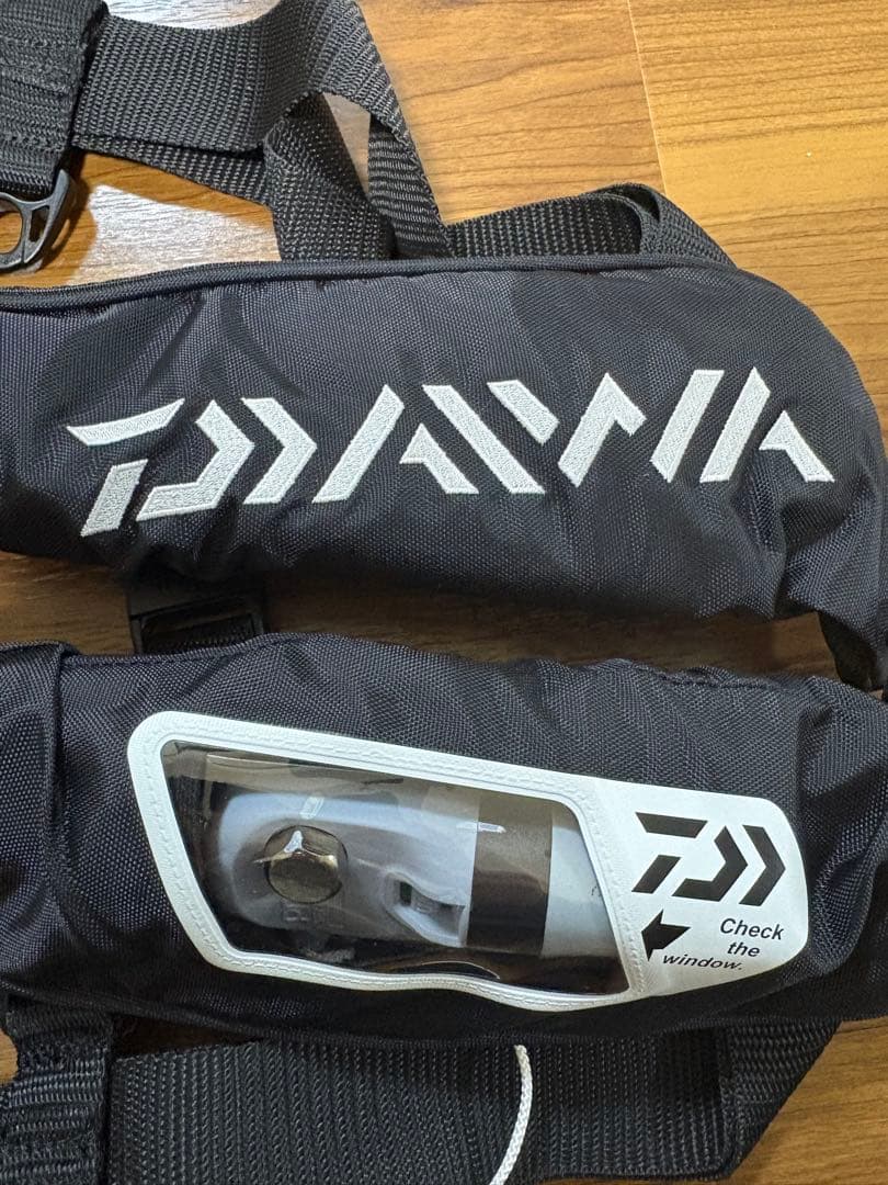 Daiwa ブラック ライフジャケット