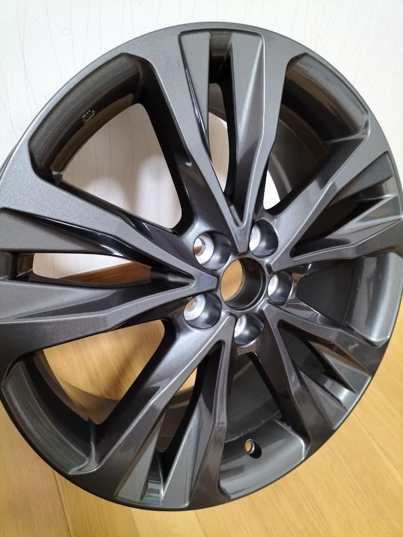 【送料無料】★カローラツーリング純正★美品★17インチ★1枚★