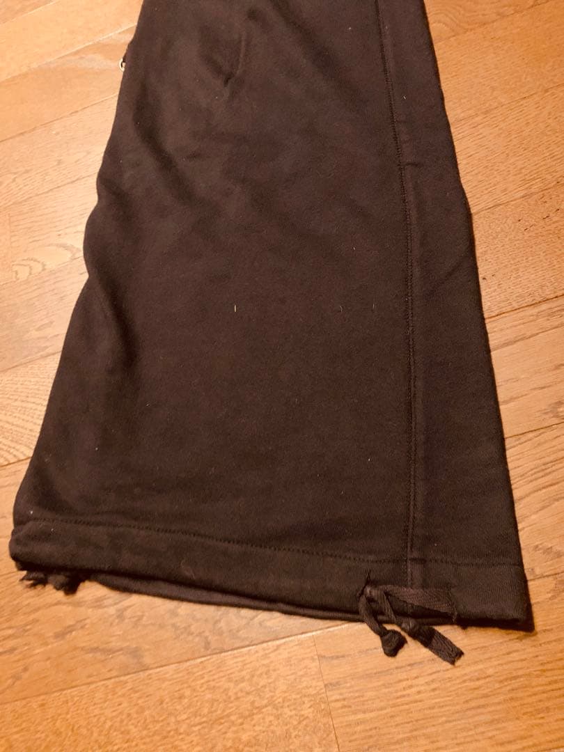 GOA ゴア　ファー付きワイドフレアスウェットパンツ　ブラック　FREEサイズ