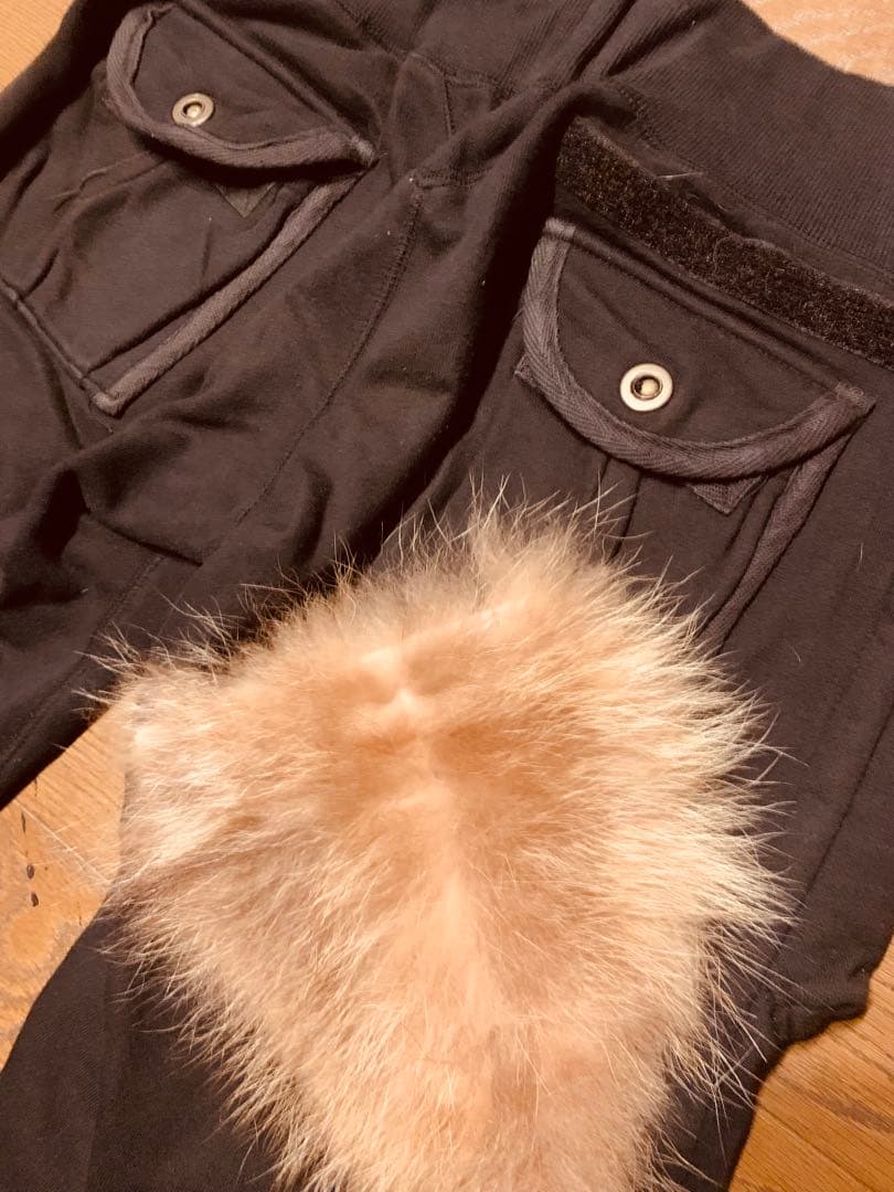 GOA ゴア　ファー付きワイドフレアスウェットパンツ　ブラック　FREEサイズ