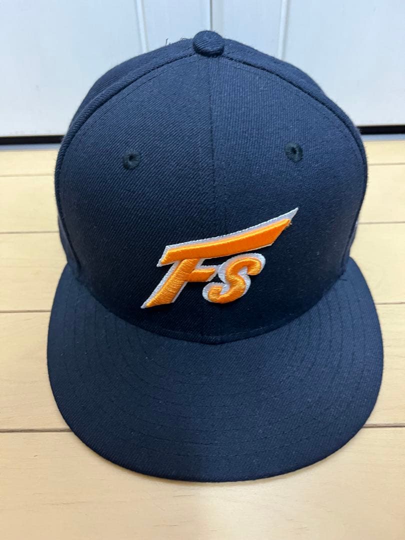 北海道日本ハムファイターズ　ニューエラ東京時代キャップ帽子　廃番ユニフォーム応援