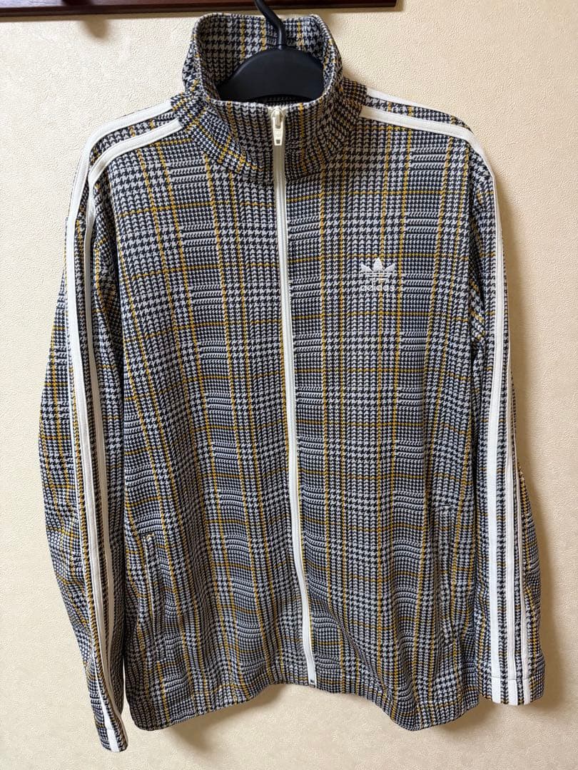 adidas チェック柄 トラックジャケット