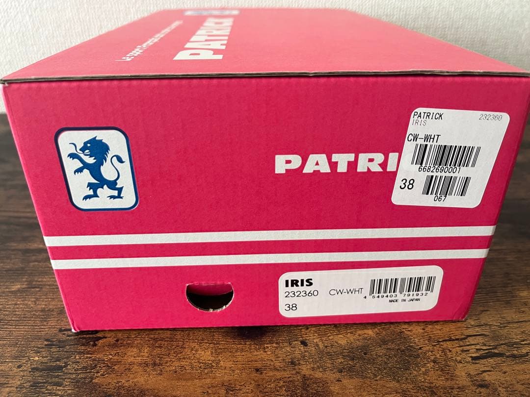 美品☆パトリック☆レディーススニーカー☆アイリス☆白☆24センチ☆38サイズ