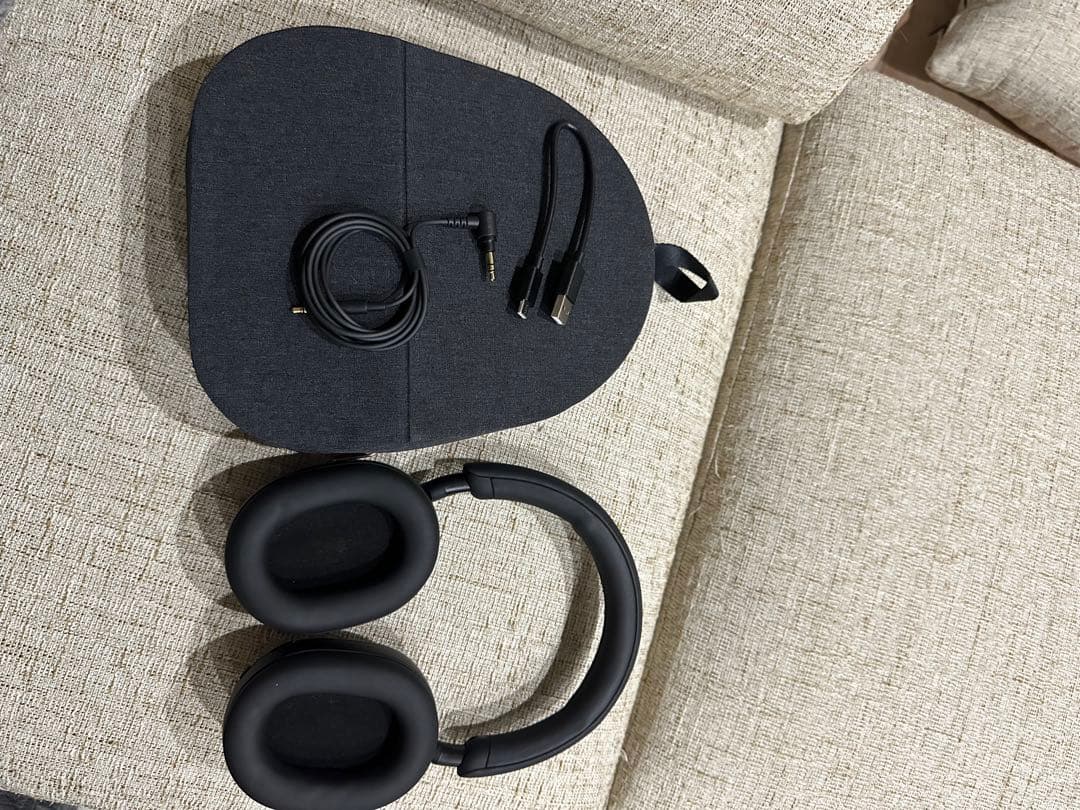 SONY ヘッドホン　WH-1000XM5