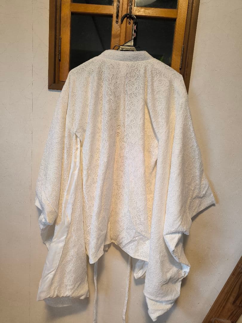 袴セット白いレース模様の長襦袢、お花半襟、フワフワ帯付きセット　別売ブーツ有