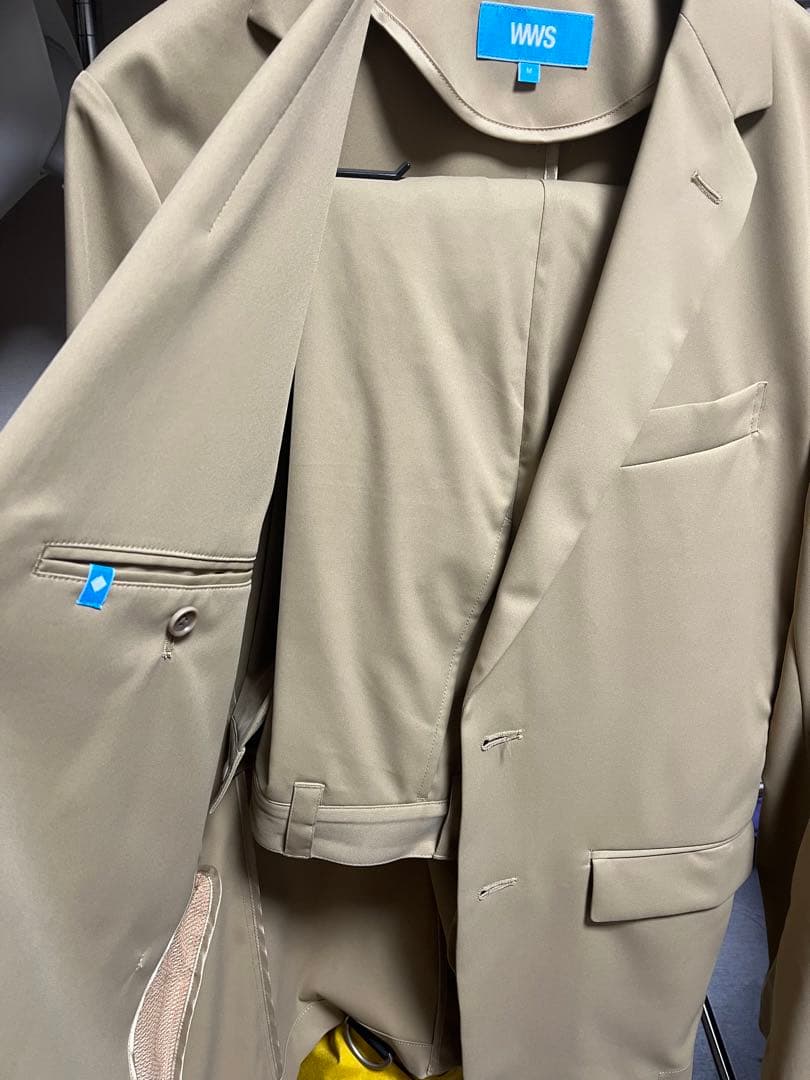 未使用‼️格安‼️ WWS スーツ　上下Mサイズ　ベージュ