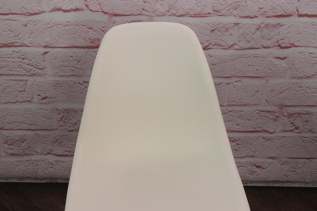 展示品 正規品 ハーマンミラー サイドシェルチェア ホワイト 2021年製 A