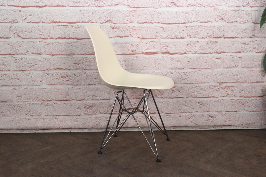 展示品 正規品 ハーマンミラー サイドシェルチェア ホワイト 2021年製 A