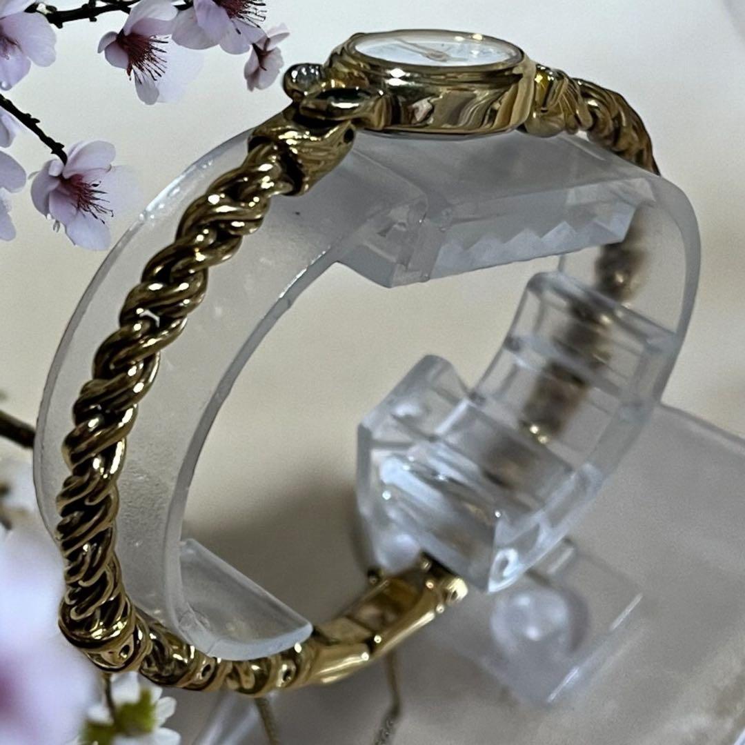 Seiko ゴールドツイストバンド腕時計【新品電池】4月17日交換済み