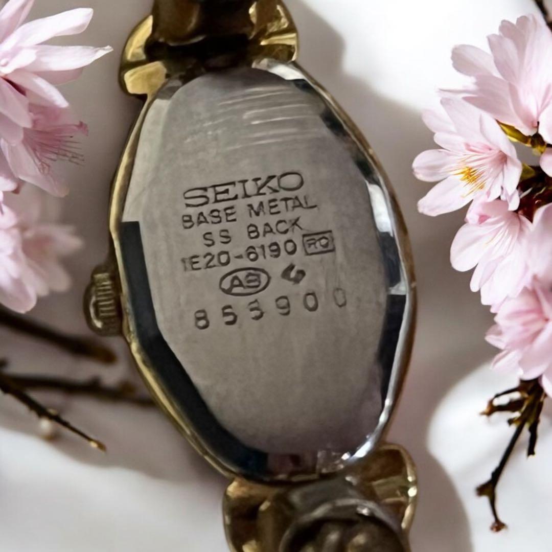 Seiko ゴールドツイストバンド腕時計【新品電池】4月17日交換済み