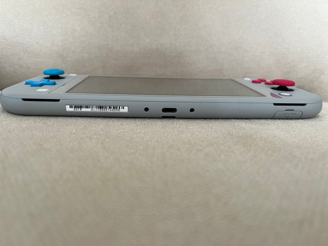 Switch Lite ザシアン・ザマゼンタ　ポケモンモデル