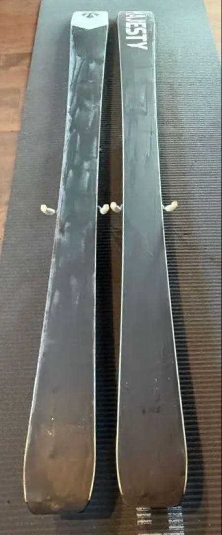 専用　極上品⭐︎MAJESTY スキー板 金具セット162㎝　フルチューン済　￼