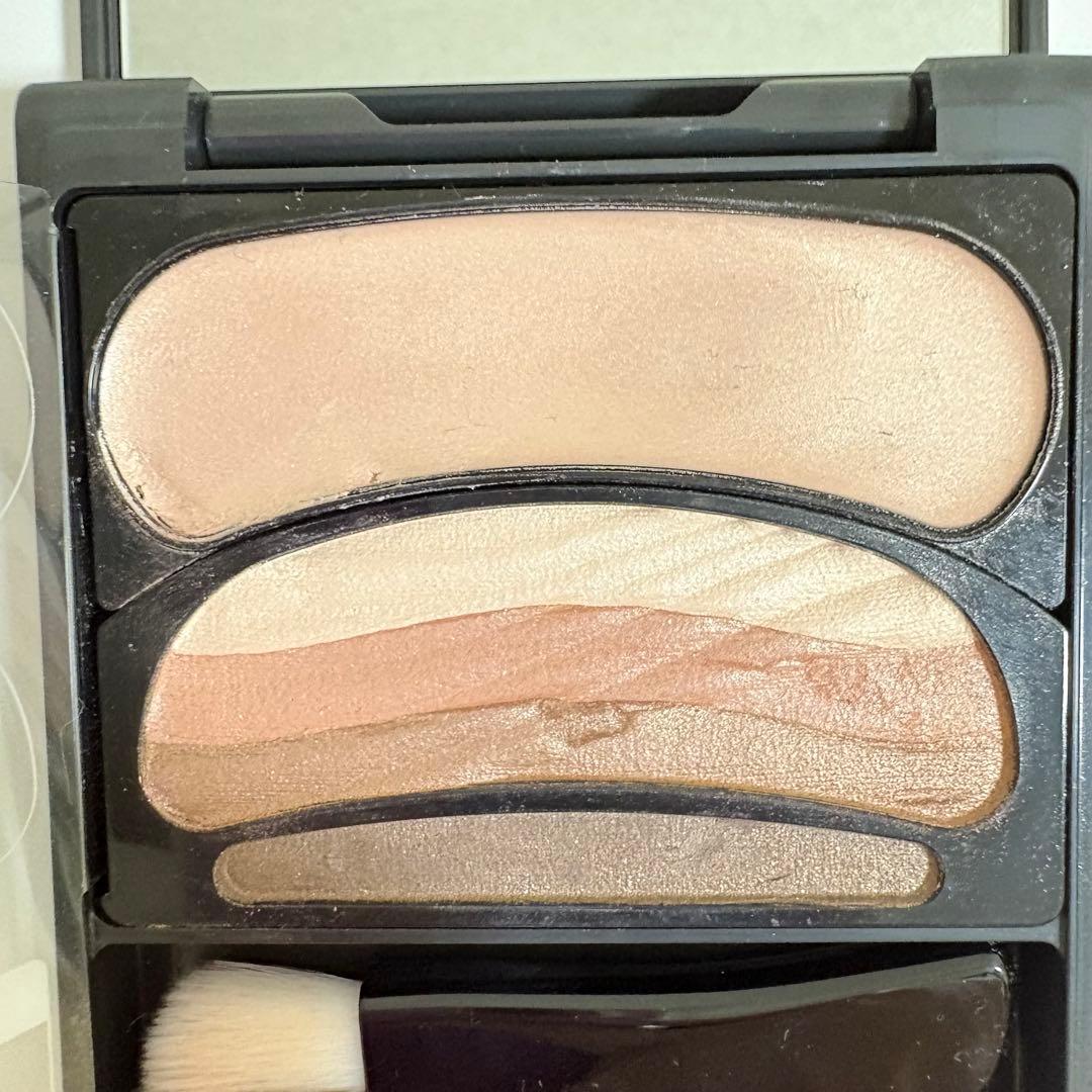 AUBE ブラシひと塗りシャドウN SC02 シースルーベージュ