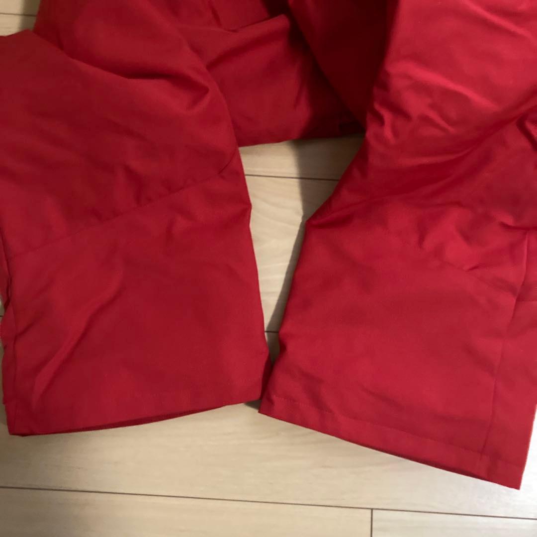 けいちゃん【美品】Phenix 迷彩柄ジャケットとレッドパンツセット