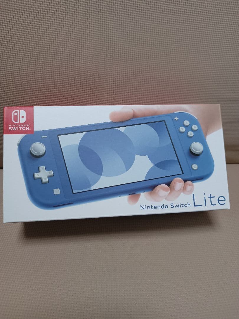 スイッチライト　新品未使用