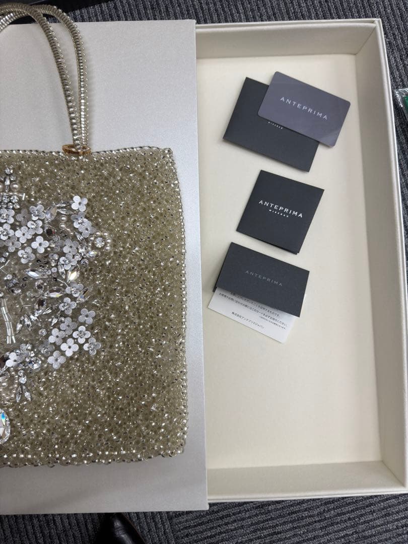 M*i様 アンテプリマ ビジューワイヤーバッグ ゴールド 美品