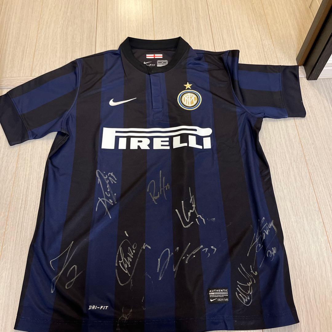 インテルミラノ、選手サイン入りユニフォーム、9月末迄く掲載。