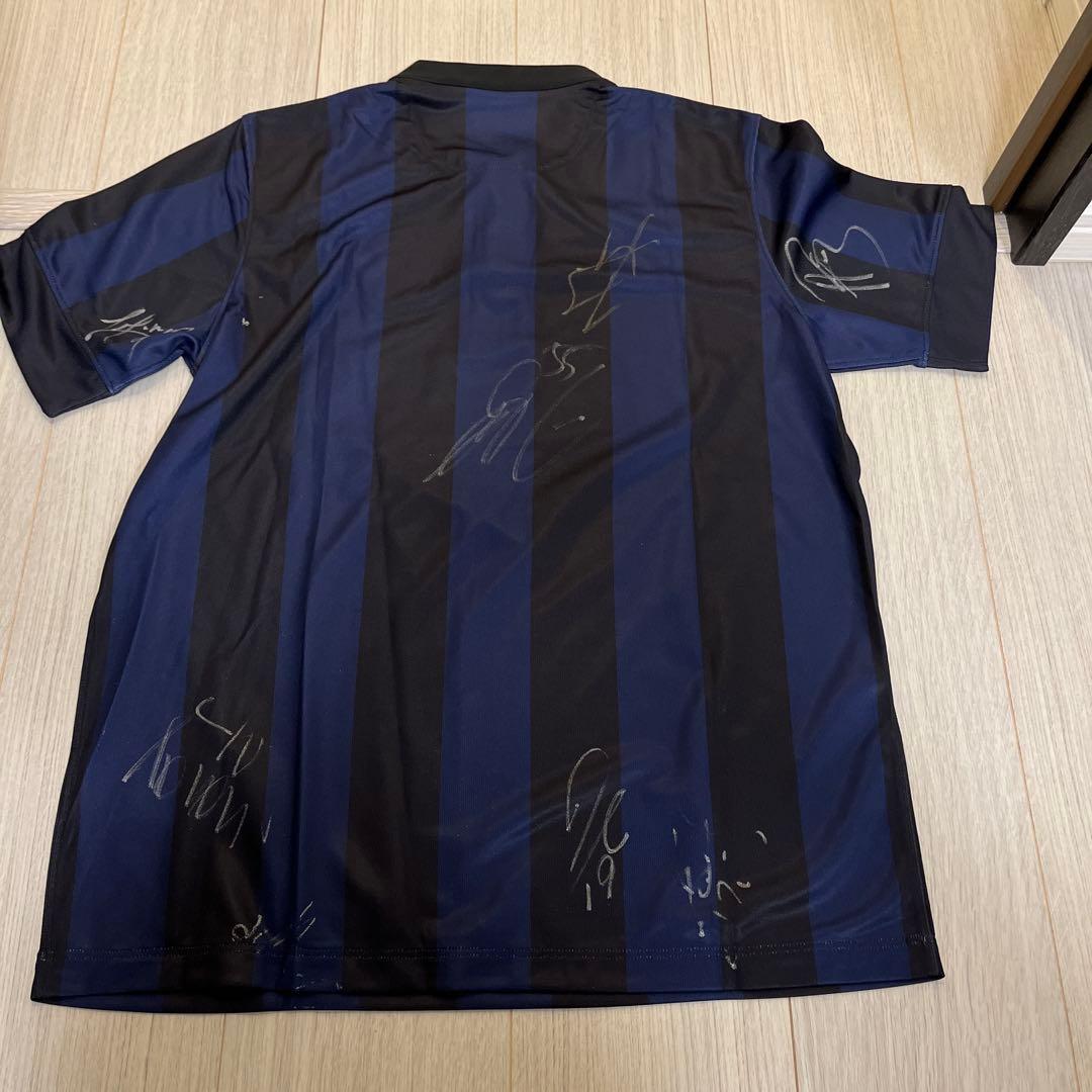 インテルミラノ、選手サイン入りユニフォーム、9月末迄く掲載。