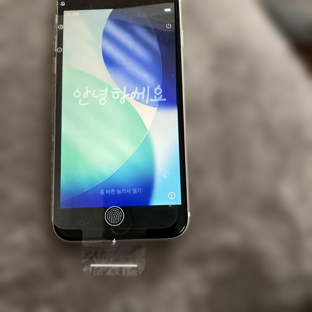 Apple iPhone se3 3世代　　93%