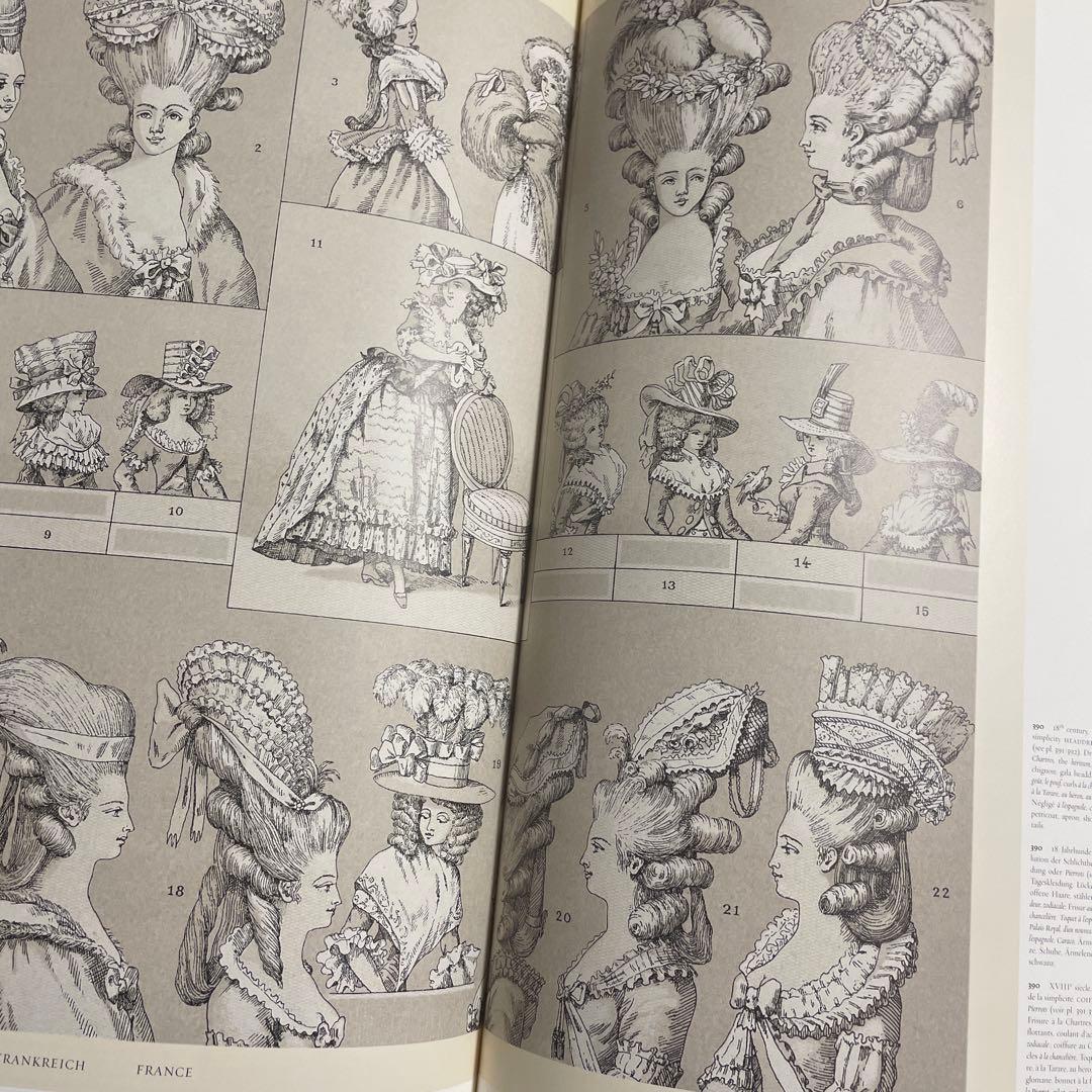 アート・デザイン・音楽 THE COMPLETE COSTUME HISTORY