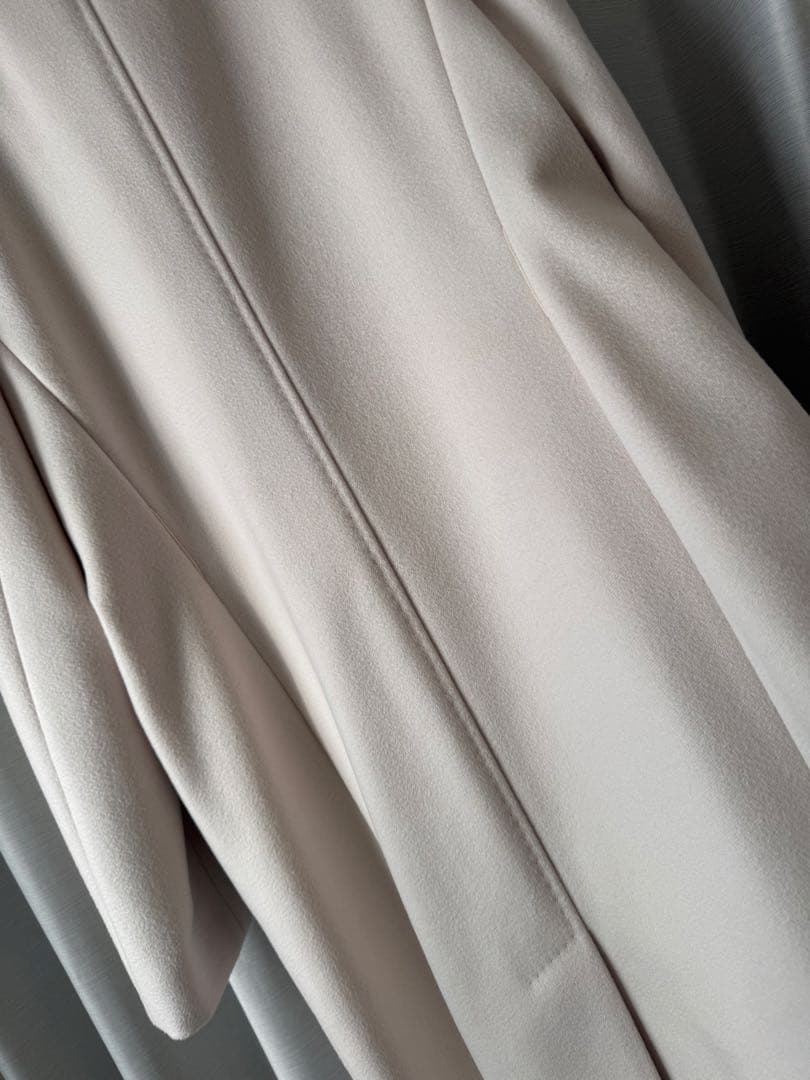 【新品未使用タグ付】マックスマーラstudio現行QR付定番コートbコラージュ白