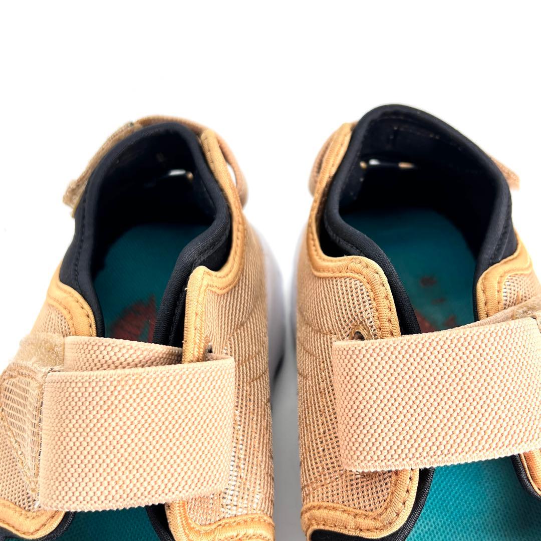 【美品】ナイキ エアリフト 足袋 スニーカー サンダル ゴールド 金 タビ 24