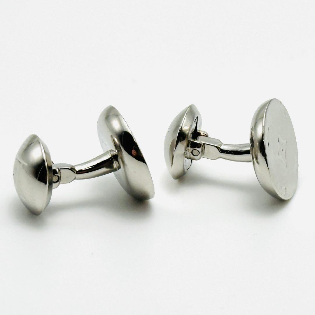 LOUIS VUITTON カフス　M61971 シルバー　ロゴ　　ラウンド