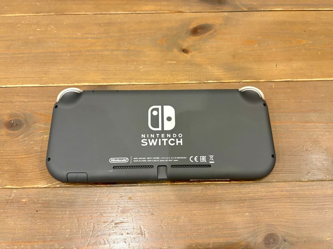ミニトマトさん専用　Nintendo Switch Lite グレー 充電器付き
