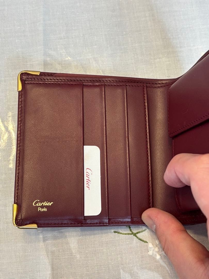 【超美品】Cartier バーガンディ 二つ折り財布