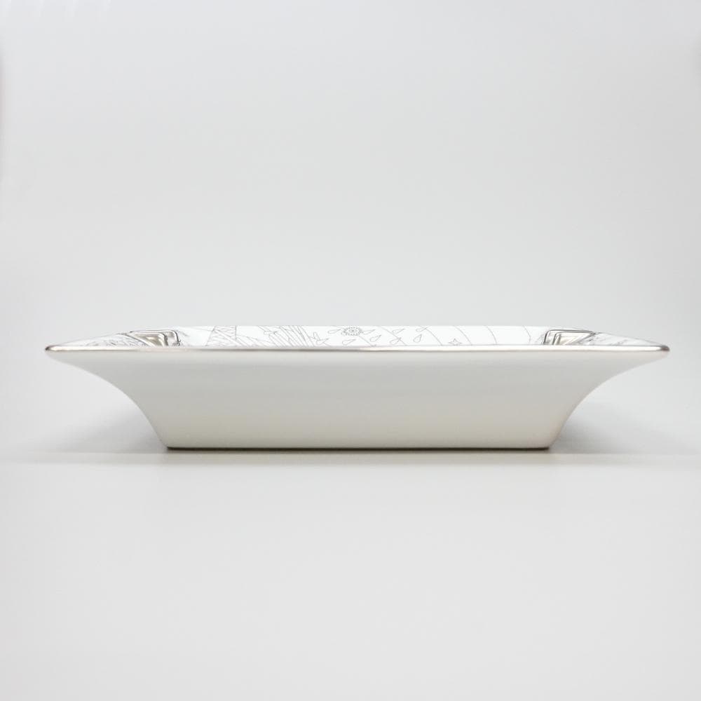 ■ □ 45238★年 未使用品 エルメス ペガサスの源泉 灰皿 トレイ