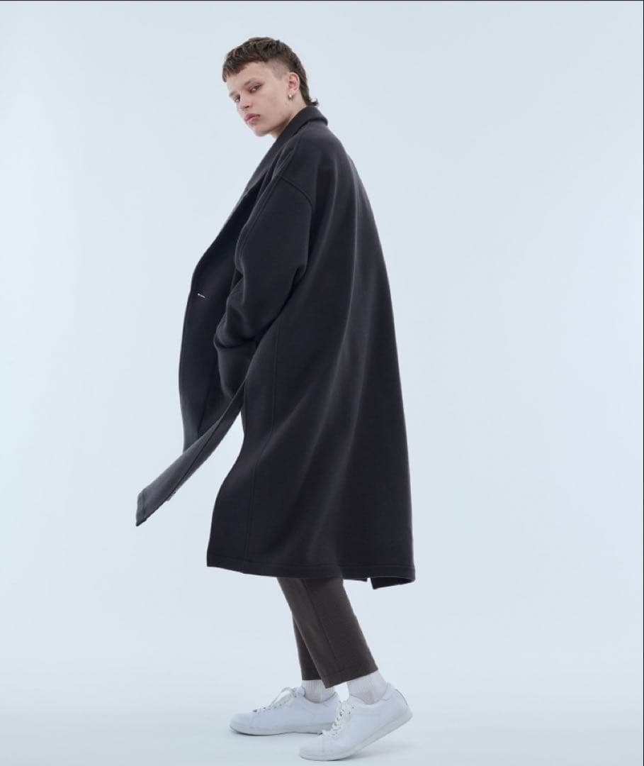 UNITED TOKYOオーバーサイズ チェスターコート