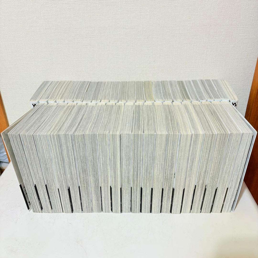 ベルセルク　新装版　1-43巻　既刊全巻セット　オフィシャルガイドブック付き