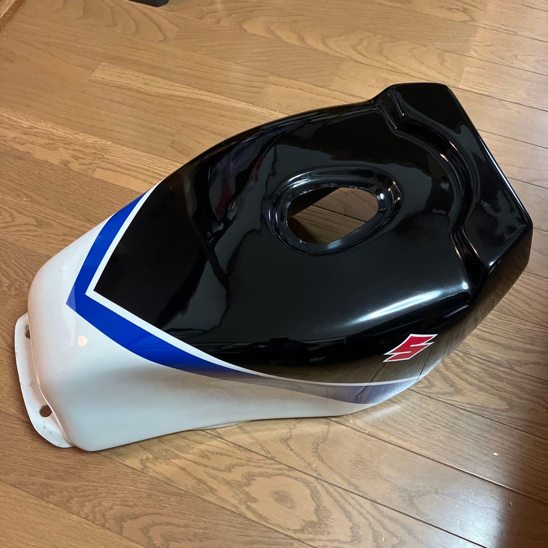 スズキ バイクタンク 黒/白/青