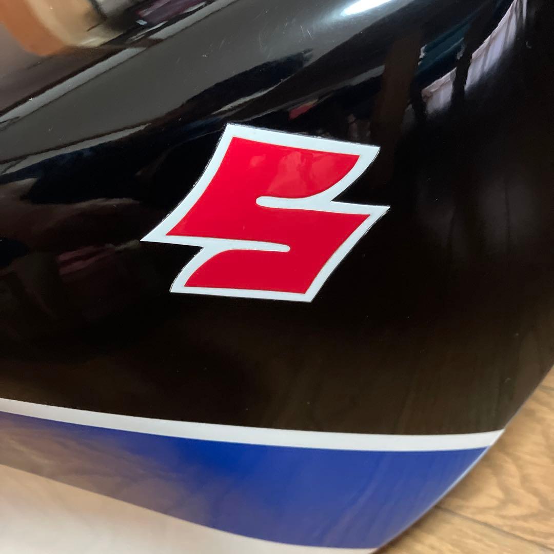 スズキ バイクタンク 黒/白/青