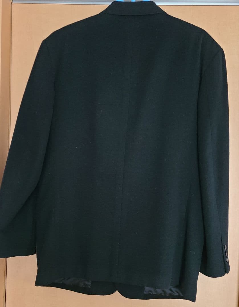 パパス　ブラック テーラードジャケット 2つボタン