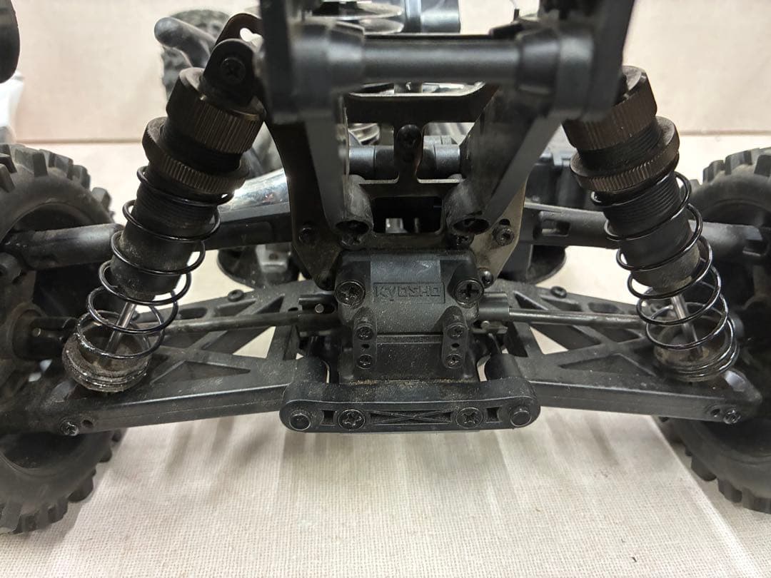 KYOSHO INFERNO NEO 3.0 ラジコンカー