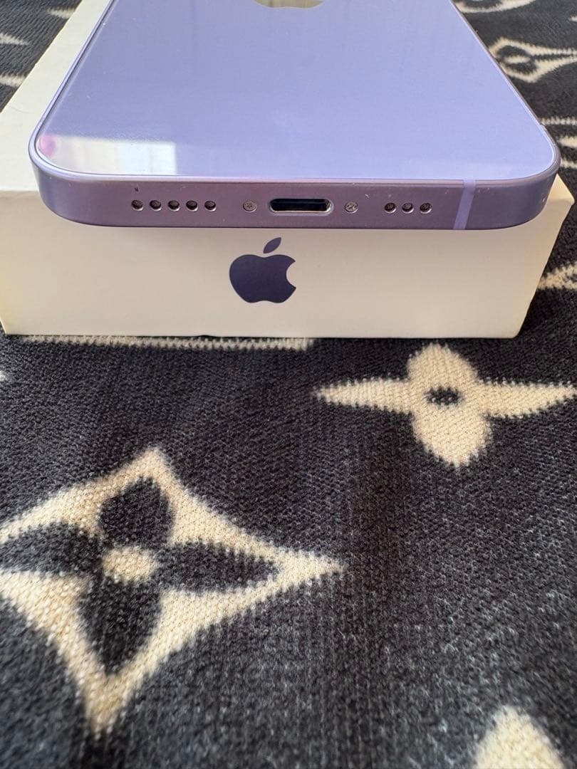 iPhone12 purple 64GB バッテリー最大容量88% はやと