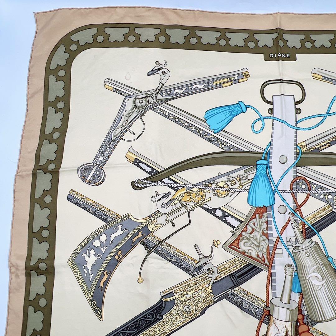 エルメス シルクスカーフ カレ90 DIANE ダイアナ 狩猟 銃 ベージュ希少