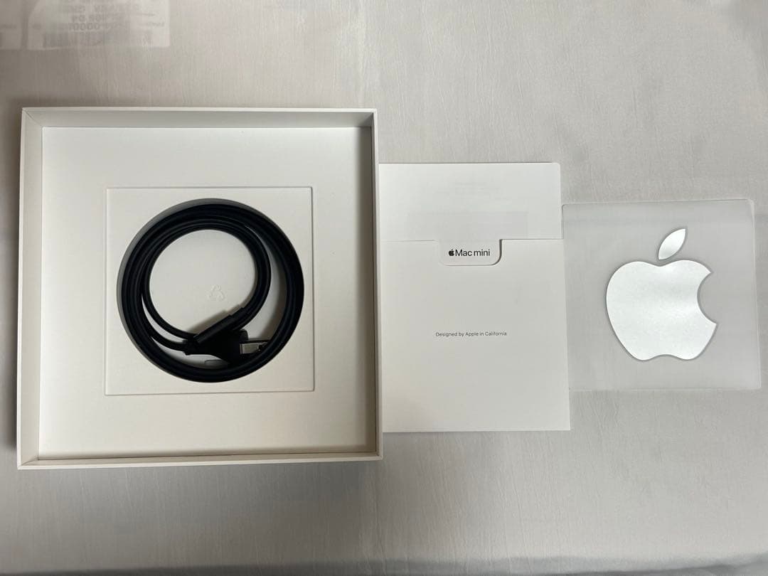 M1 Mac mini 8GB 512GB/2021年11月新品購入/納品書有り