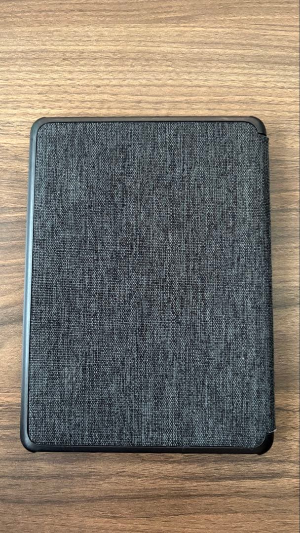 Kindle Paperwhite 第12世代　純正カバー付き