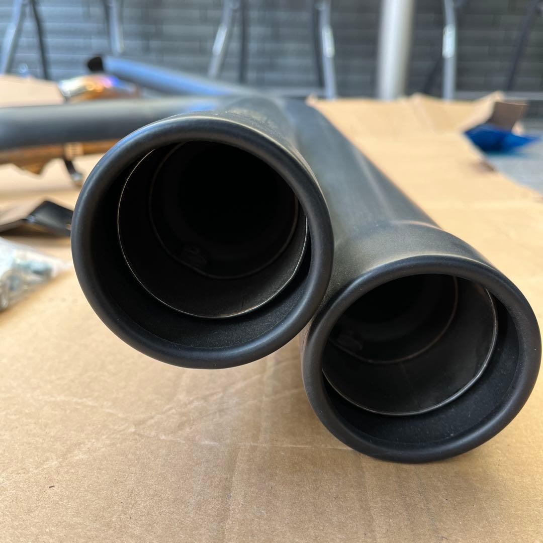 パーツ COBRA Speedster 909 Exhaust System Black