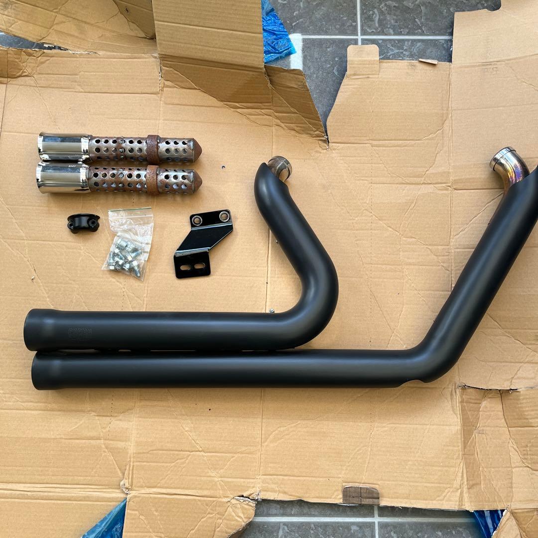 パーツ COBRA Speedster 909 Exhaust System Black