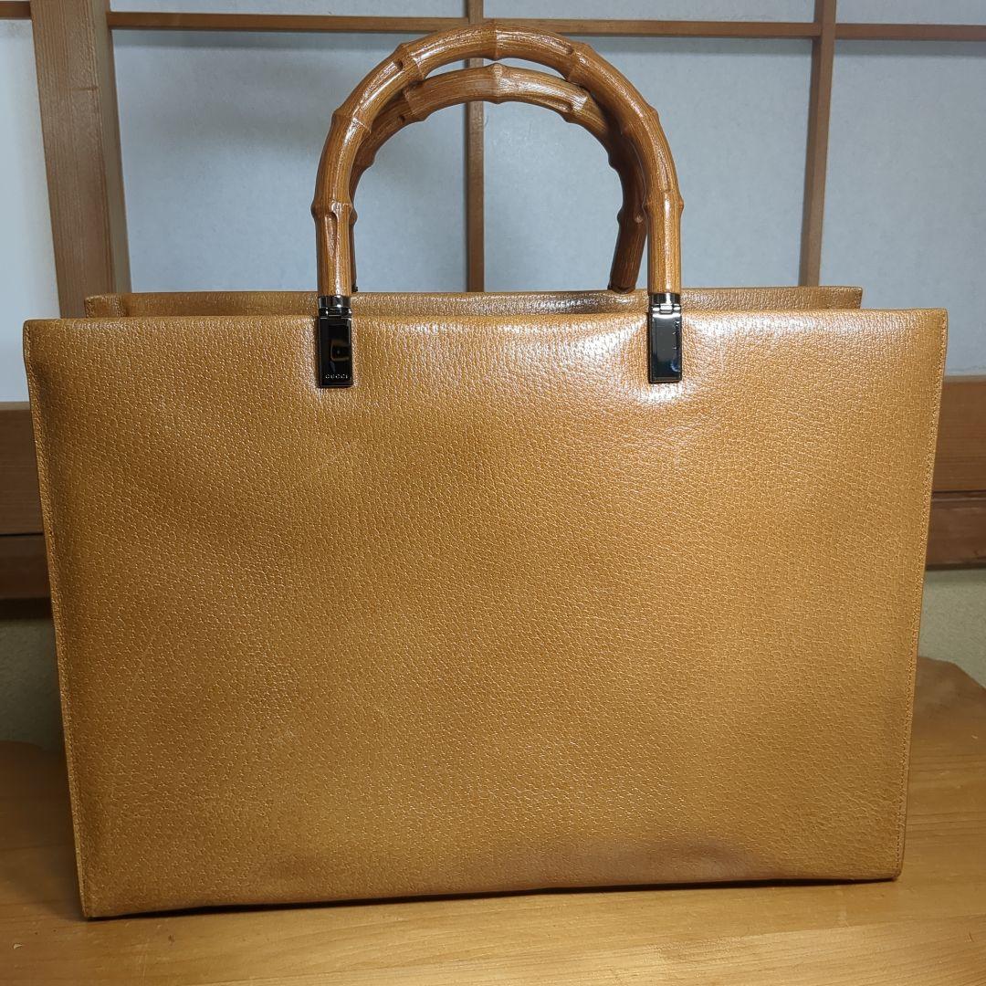 グッチ バンブー ハンドバッグ ビジネス