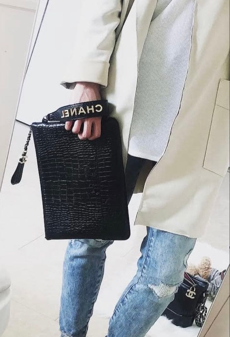 極美品 シャネル CHANEL ストラップ付クラッチバッグ クロコ型押し