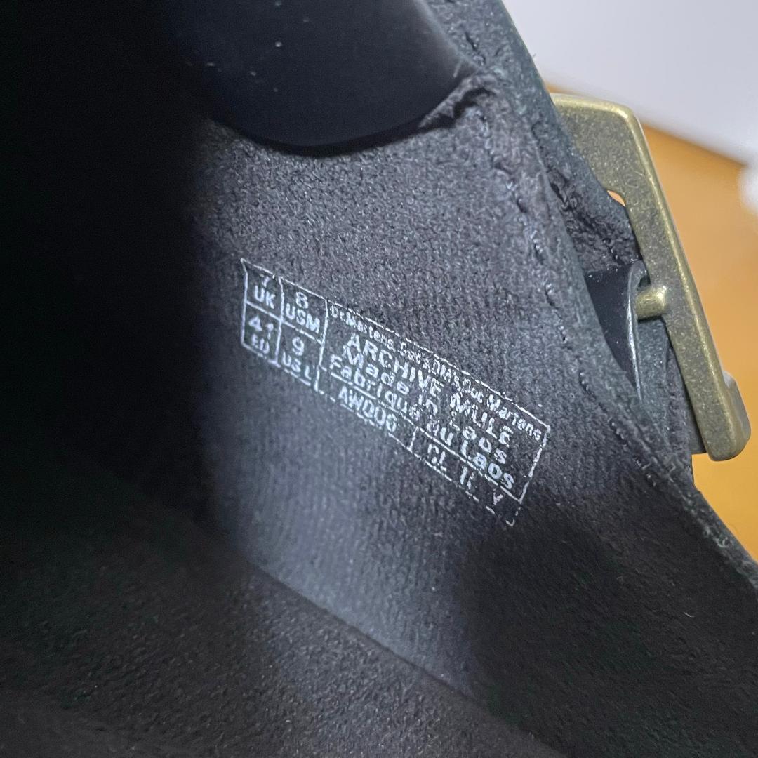 ドクターマーチン Dr. Martens Laketenブラック UK7