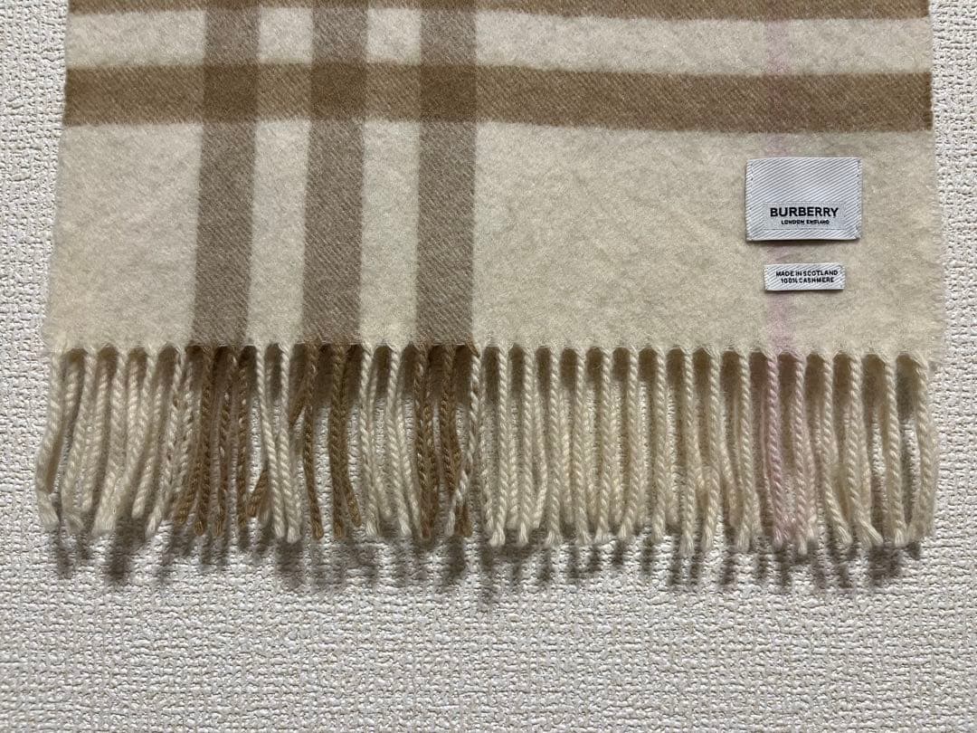 BURBERRY　バーバリー　マフラー　カシミア100％　美品　ホワイト系