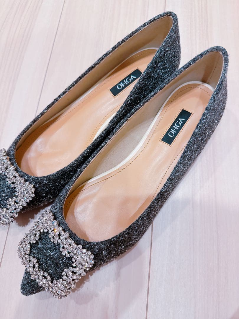 OHGA ビジュー付きポインテッドツイードフラットシューズ