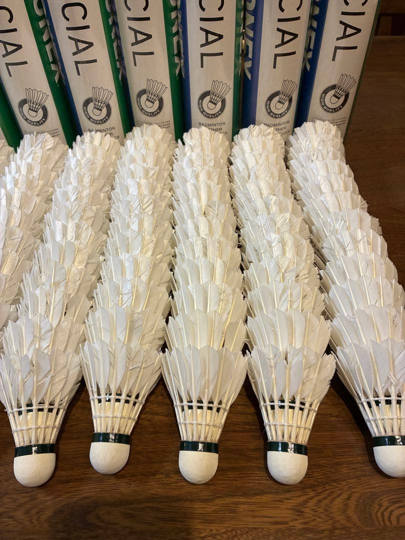 YONEX　NEW OFFICIAL 120球　①