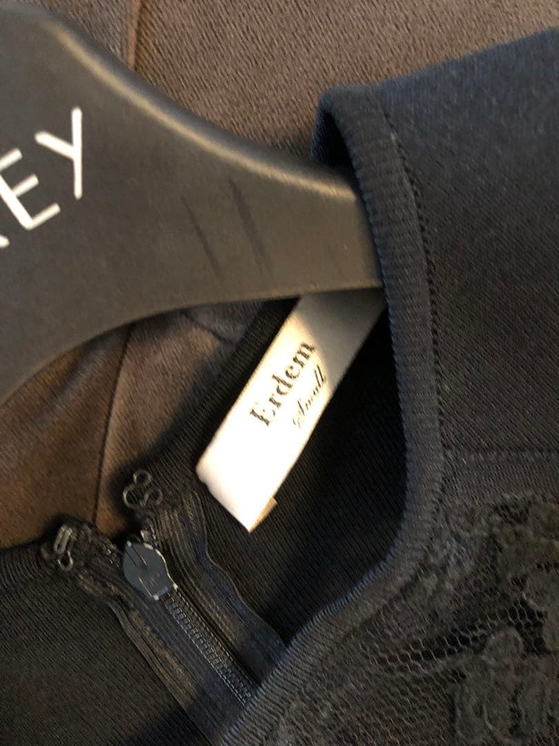 ERDEM アーデム レースニット素材ワンピース　タイトライン